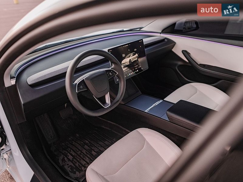 Седан Tesla Model 3 2025 в Ровно фото 58 Седан Tesla Model 3 2025 в Ровно