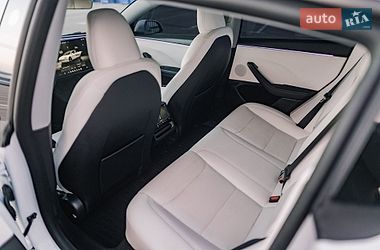 Седан Tesla Model 3 2025 в Ровно фото 61 Седан Tesla Model 3 2025 в Ровно
