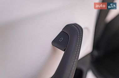 Седан Tesla Model 3 2025 в Ровно фото 64 Седан Tesla Model 3 2025 в Ровно