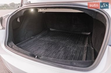 Седан Tesla Model 3 2025 в Ровно фото 70 Седан Tesla Model 3 2025 в Ровно