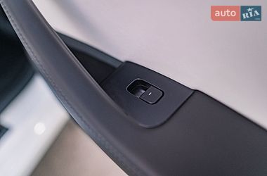 Седан Tesla Model 3 2025 в Ровно фото 73 Седан Tesla Model 3 2025 в Ровно