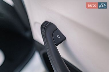 Седан Tesla Model 3 2025 в Ровно фото 74 Седан Tesla Model 3 2025 в Ровно