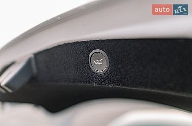 Седан Tesla Model 3 2025 в Ровно фото 71 Седан Tesla Model 3 2025 в Ровно