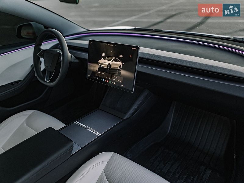 Седан Tesla Model 3 2025 в Ровно фото 78 Седан Tesla Model 3 2025 в Ровно