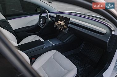 Седан Tesla Model 3 2025 в Ровно фото 77 Седан Tesla Model 3 2025 в Ровно