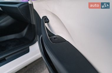 Седан Tesla Model 3 2025 в Ровно фото 94 Седан Tesla Model 3 2025 в Ровно