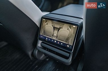 Седан Tesla Model 3 2025 в Ровно фото 97 Седан Tesla Model 3 2025 в Ровно