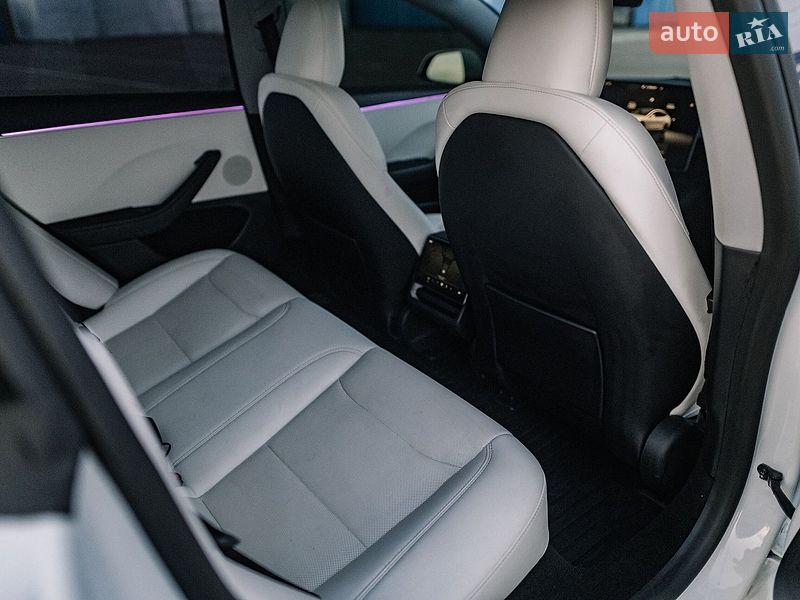 Седан Tesla Model 3 2025 в Ровно фото 100 Седан Tesla Model 3 2025 в Ровно