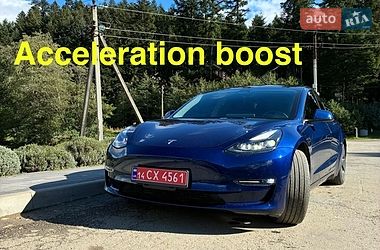 Седан Tesla Model 3 2023 в Сколе