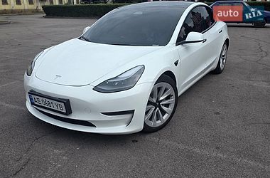 Седан Tesla Model 3 2022 в Каменском