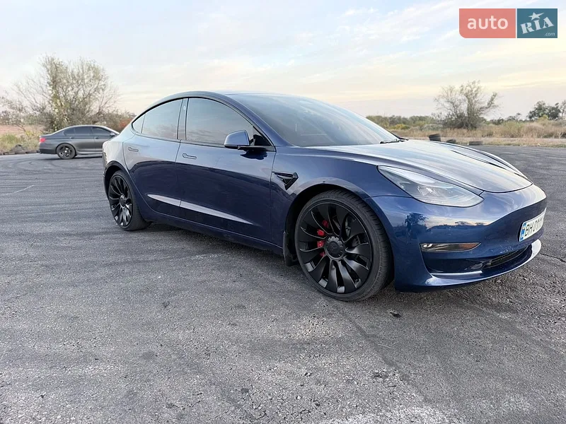 Tesla Model 3
