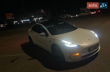Седан Tesla Model 3 2021 в Софиевской Борщаговке