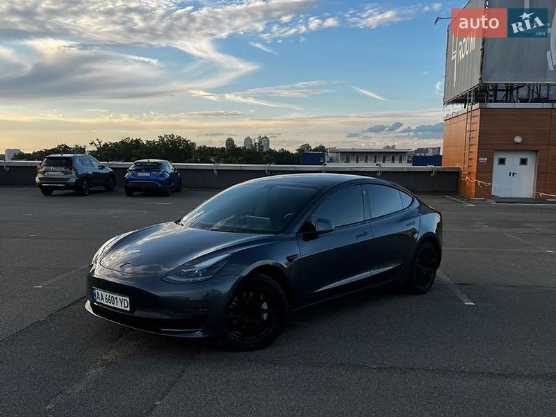 Tesla Model 3 2021 Tesla Model 3 2021