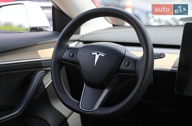 Седан Tesla Model 3 2021 в Харкові