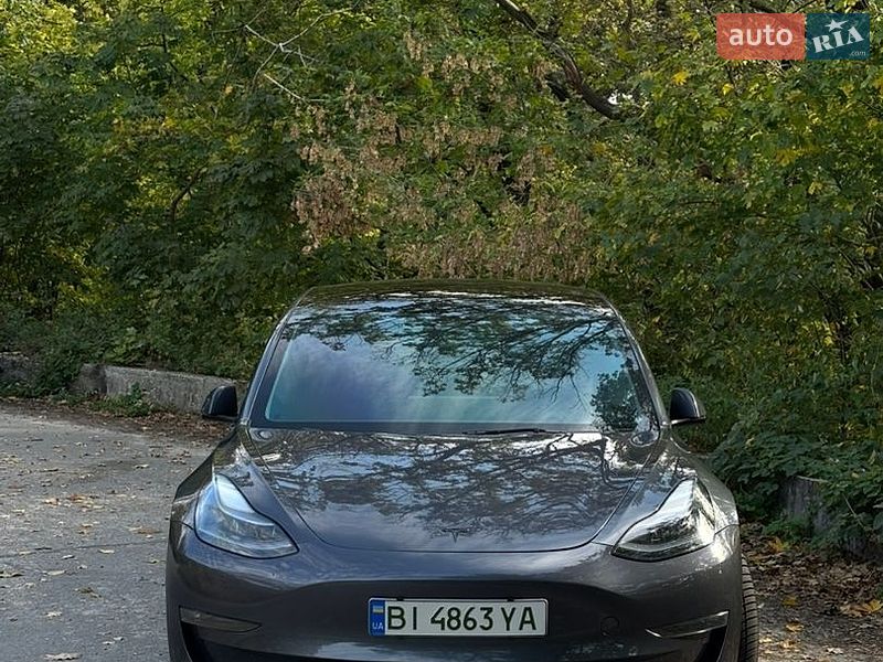 Седан Tesla Model 3 2023 в Полтаве Седан Tesla Model 3 2023 в Полтаве