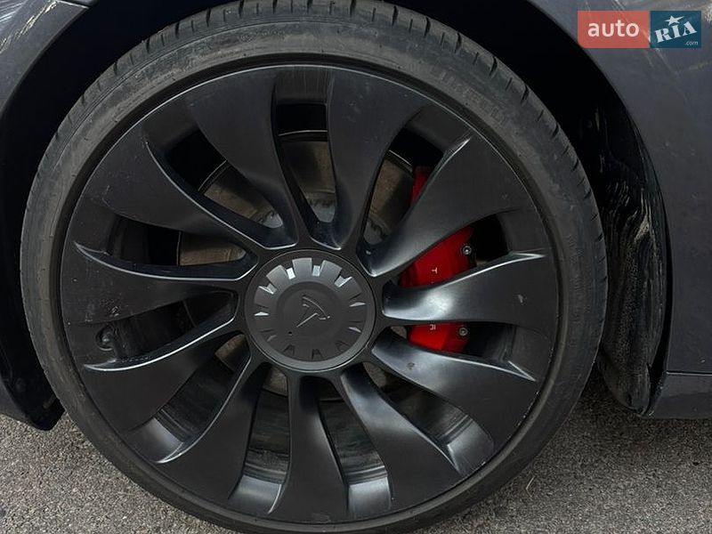 Седан Tesla Model 3 2023 в Полтаві фото 18 Седан Tesla Model 3 2023 в Полтаві