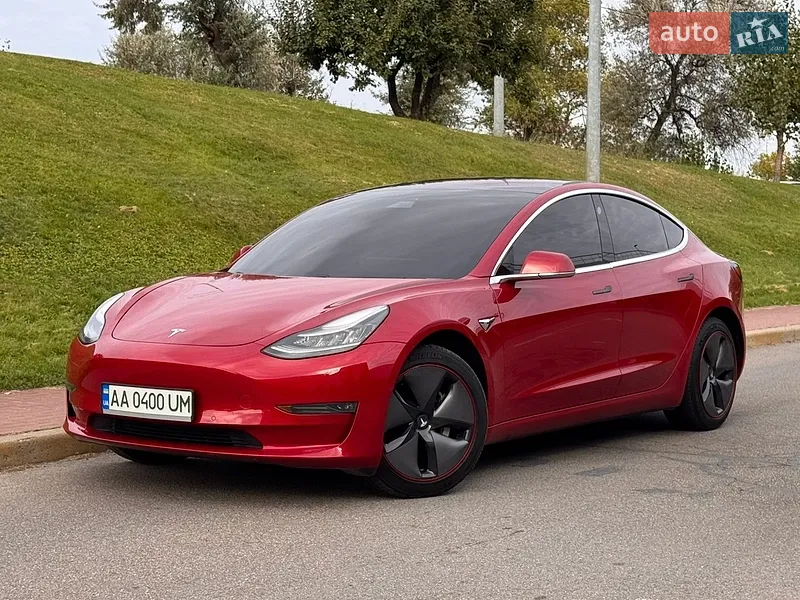Tesla Model 3 2018