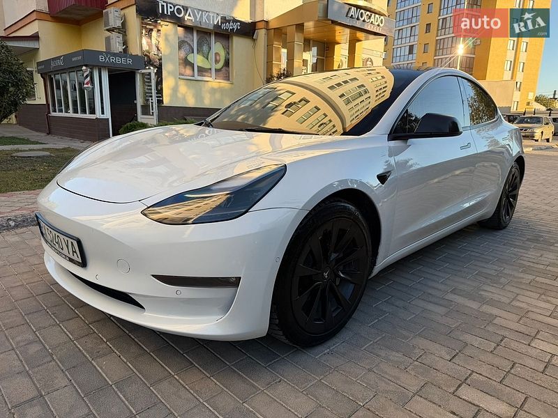 Седан Tesla Model 3 2021 в Кам'янець-Подільському