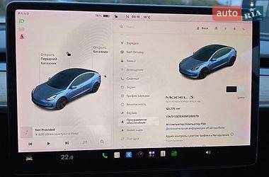 Седан Tesla Model 3 2021 в Ужгороді
