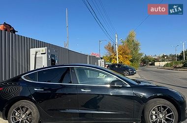 Седан Tesla Model 3 2018 в Харькове