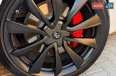 Седан Tesla Model 3 2019 в Одесі