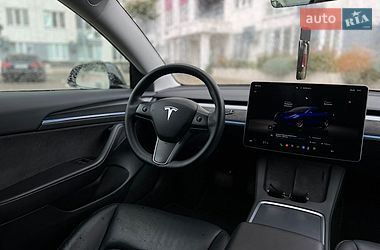 Седан Tesla Model 3 2022 в Одесі