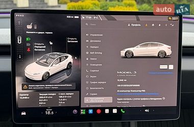 Седан Tesla Model 3 2025 в Стрию