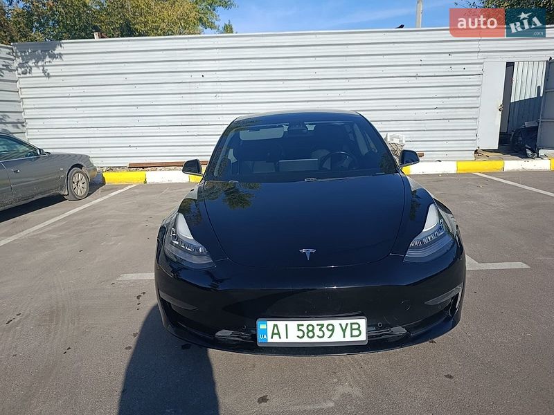 Седан Tesla Model 3 2019 в Ирпене