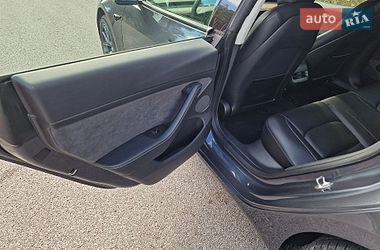 Седан Tesla Model 3 2022 в Киеве