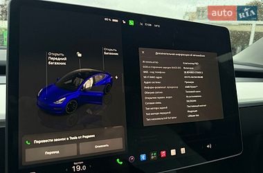 Седан Tesla Model 3 2023 в Кропивницком