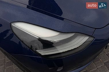 Седан Tesla Model 3 2023 в Кропивницком