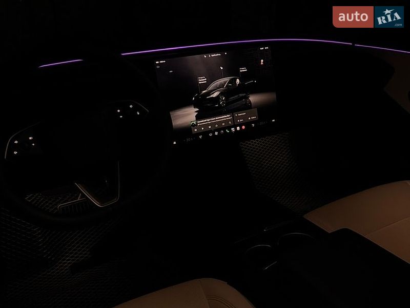 Седан Tesla Model 3 2025 в Миколаєві