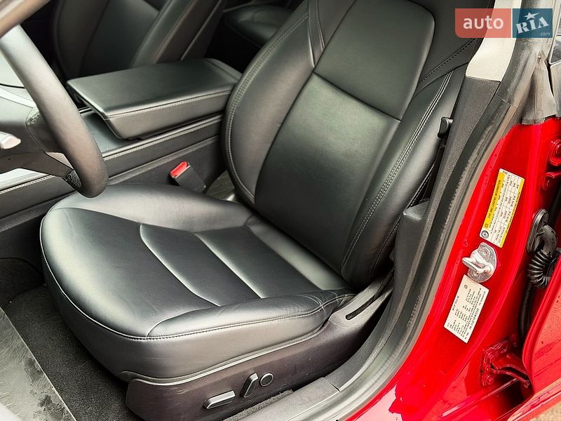 Седан Tesla Model 3 2021 в Киеве фото 13 Седан Tesla Model 3 2021 в Киеве