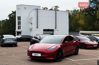 Седан Tesla Model 3 2021 в Киеве фото 2 Седан Tesla Model 3 2021 в Киеве