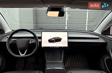 Седан Tesla Model 3 2024 в Киеве