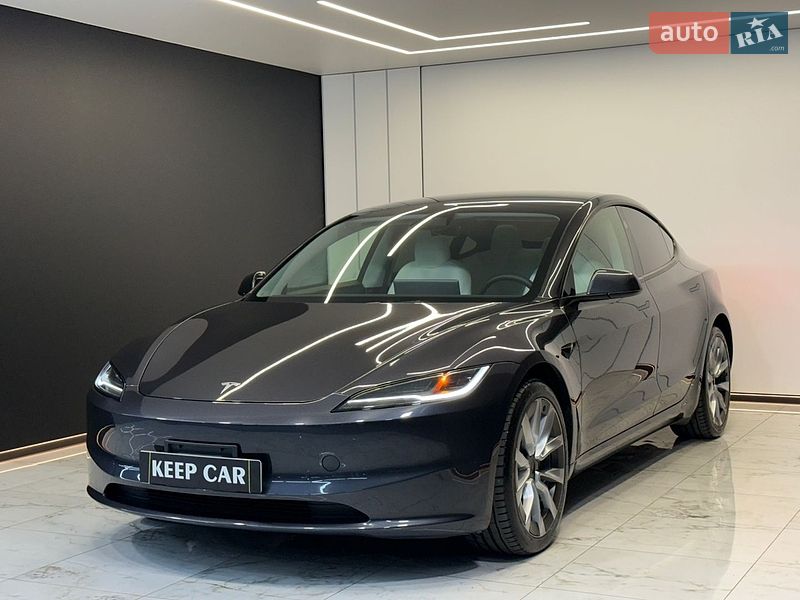 Седан Tesla Model 3 2024 в Одессе
