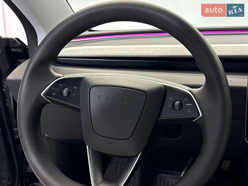 Седан Tesla Model 3 2024 в Одессе