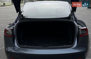Седан Tesla Model 3 2021 в Запоріжжі