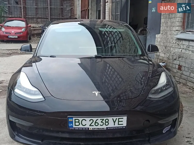 Tesla Model 3