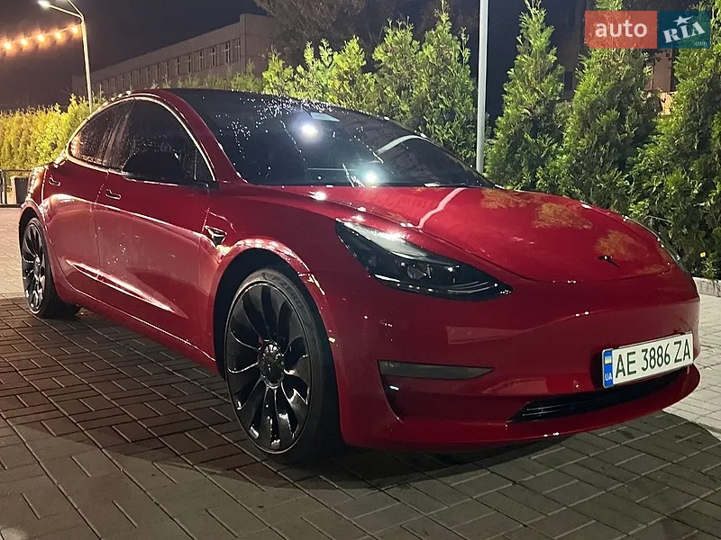 Tesla Model 3