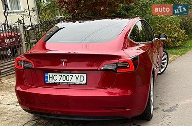 Седан Tesla Model 3 2019 в Трускавце