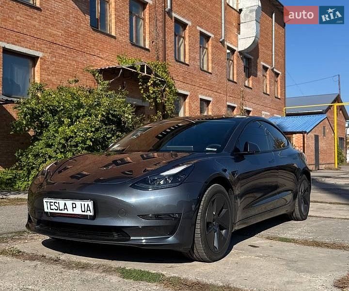 Седан Tesla Model 3 2023 в Полтаві фото 2 Седан Tesla Model 3 2023 в Полтаві