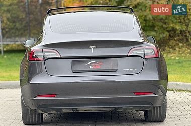 Седан Tesla Model 3 2019 в Тернополе