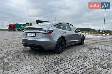 Седан Tesla Model 3 2025 в Радивиліві фото 9 Седан Tesla Model 3 2025 в Радивиліві