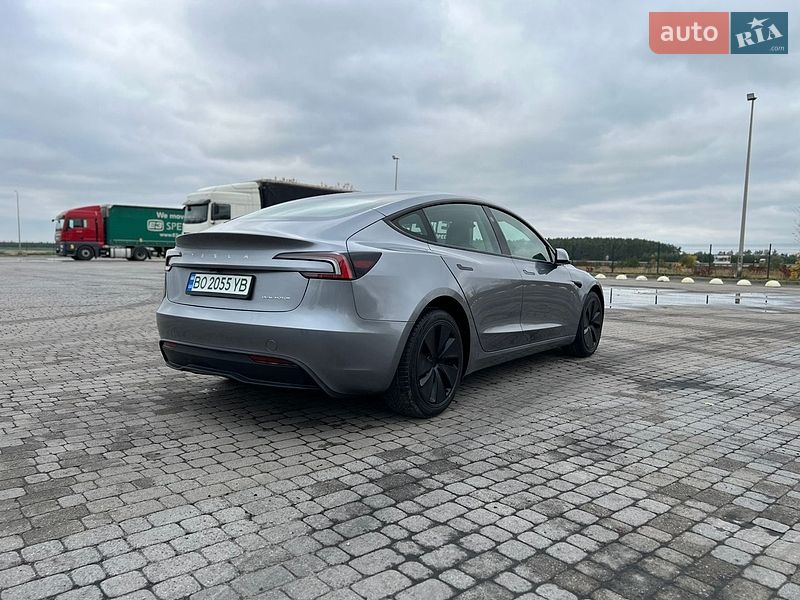 Седан Tesla Model 3 2025 в Радивиліві фото 9 Седан Tesla Model 3 2025 в Радивиліві