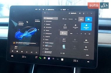 Седан Tesla Model 3 2019 в Тернополе