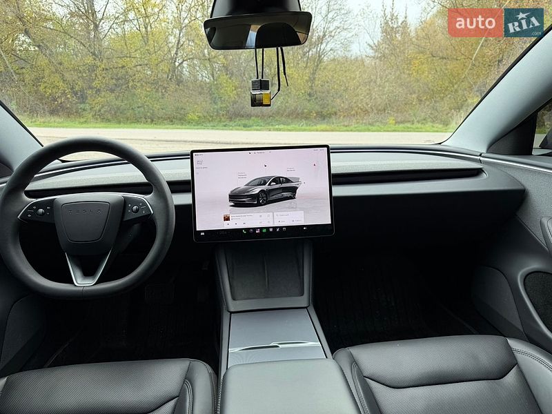 Седан Tesla Model 3 2025 в Бердичеві