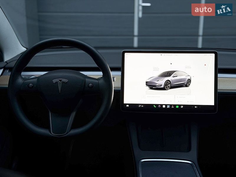 Седан Tesla Model 3 2022 в Києві
