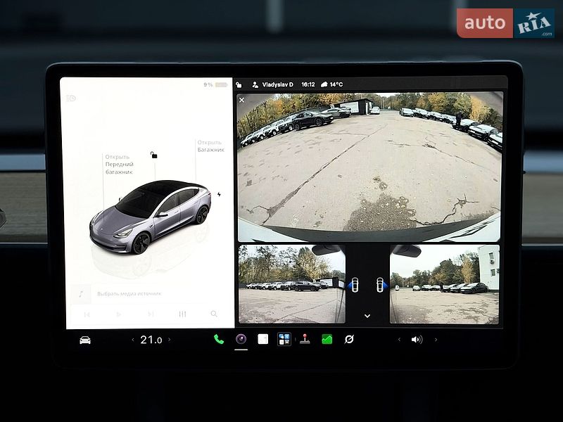 Седан Tesla Model 3 2022 в Києві