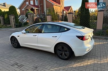 Седан Tesla Model 3 2023 в Нововолынске фото 4 Седан Tesla Model 3 2023 в Нововолынске